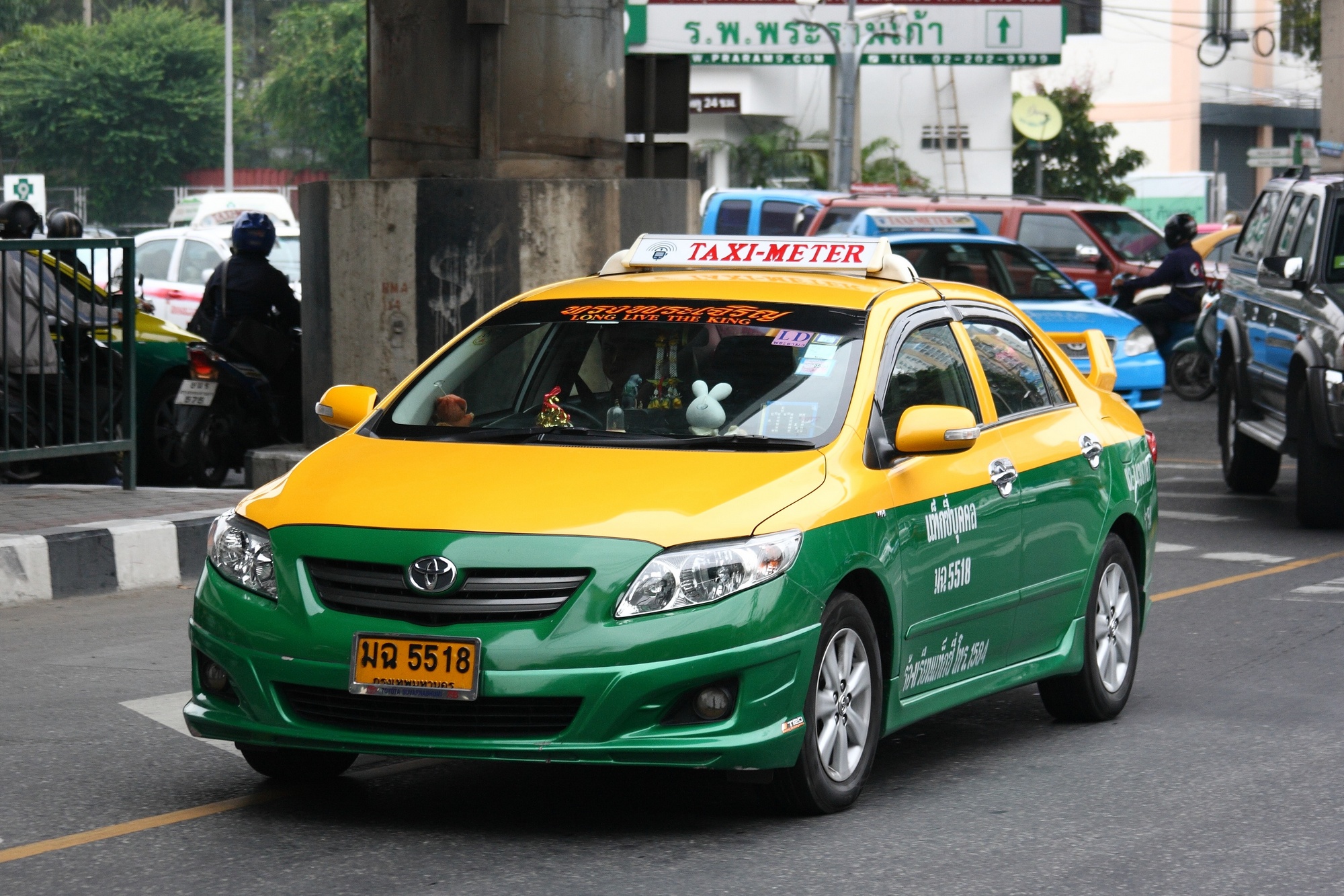 taxi bangkok